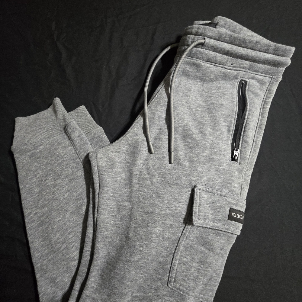 Gray Jogger Sweatpants with Zipper Pocket